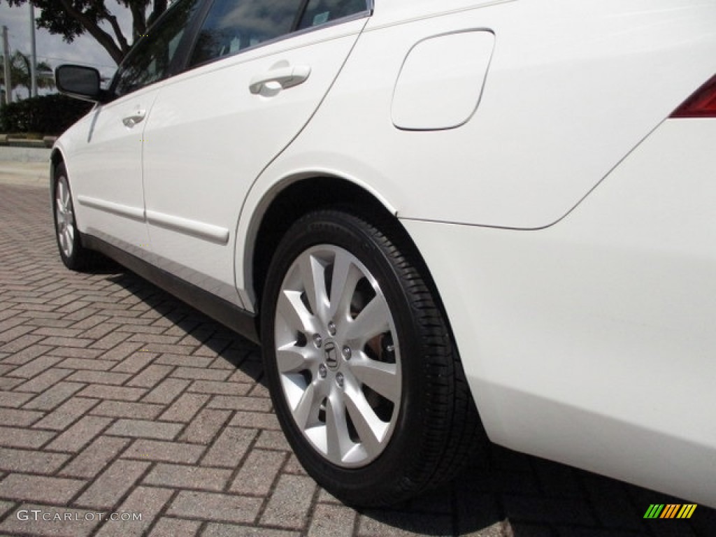 2007 Accord LX V6 Sedan - Taffeta White / Ivory photo #20