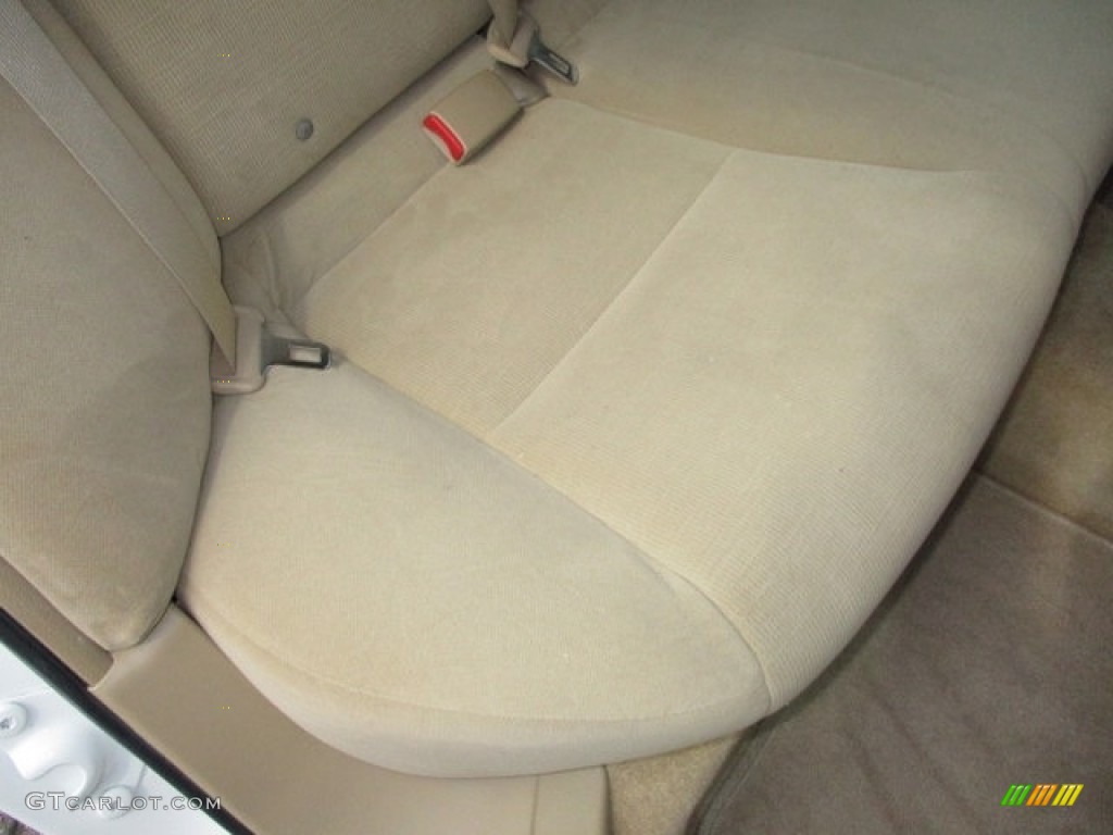 2007 Accord LX V6 Sedan - Taffeta White / Ivory photo #51