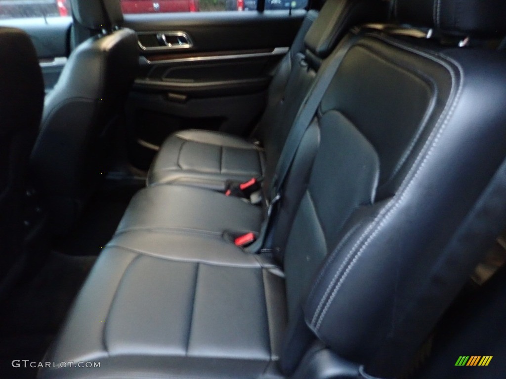 2018 Explorer Limited 4WD - Magnetic Metallic / Ebony Black photo #17