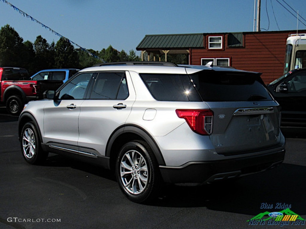 2020 Explorer XLT 4WD - Iconic Silver Metallic / Ebony photo #3