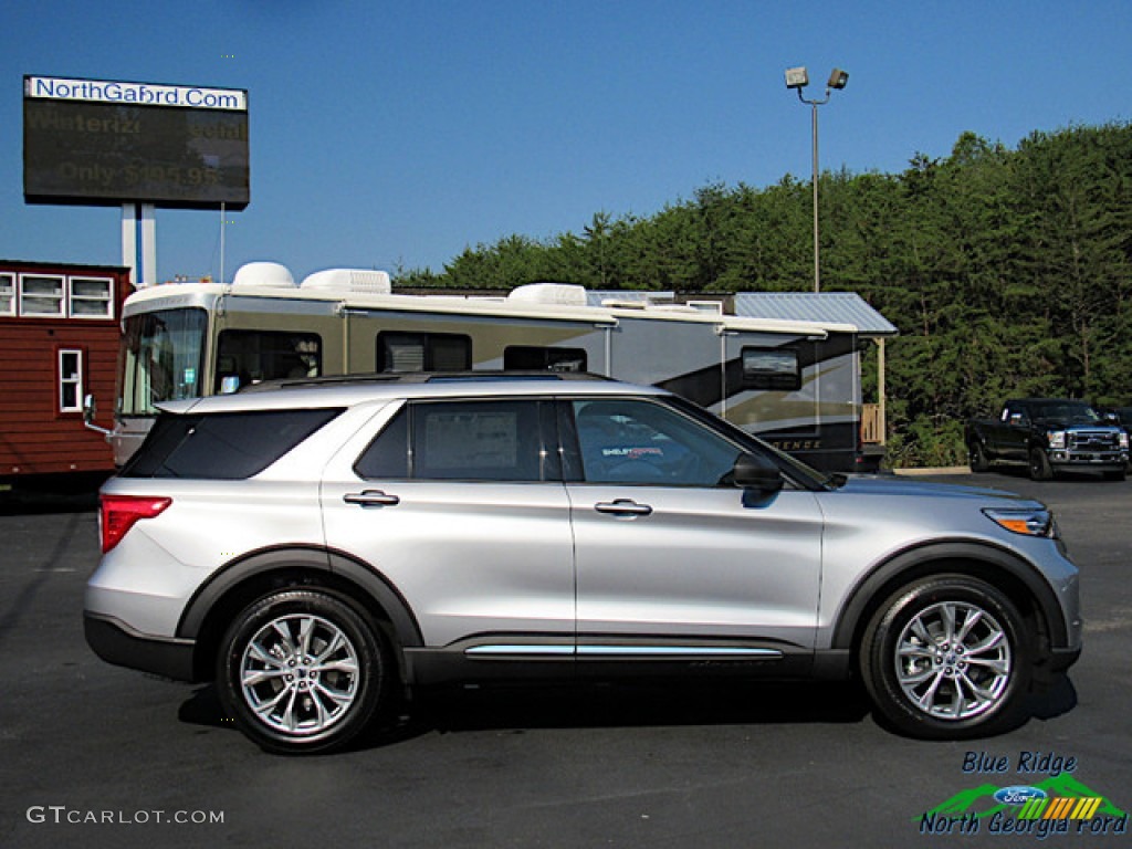 2020 Explorer XLT 4WD - Iconic Silver Metallic / Ebony photo #6