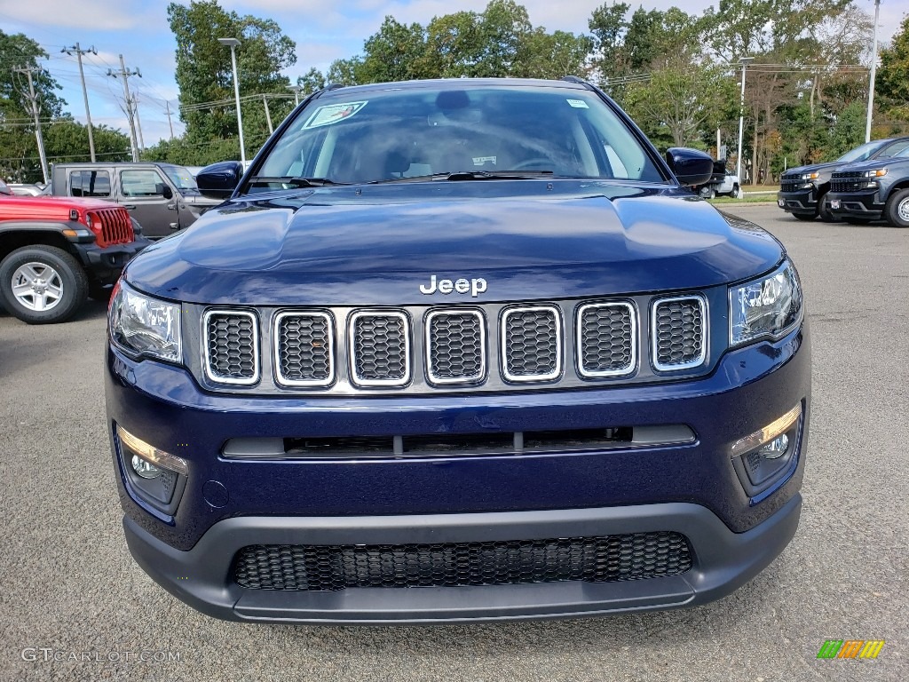 2020 Compass Latitude 4x4 - Jazz Blue Pearl / Black photo #2