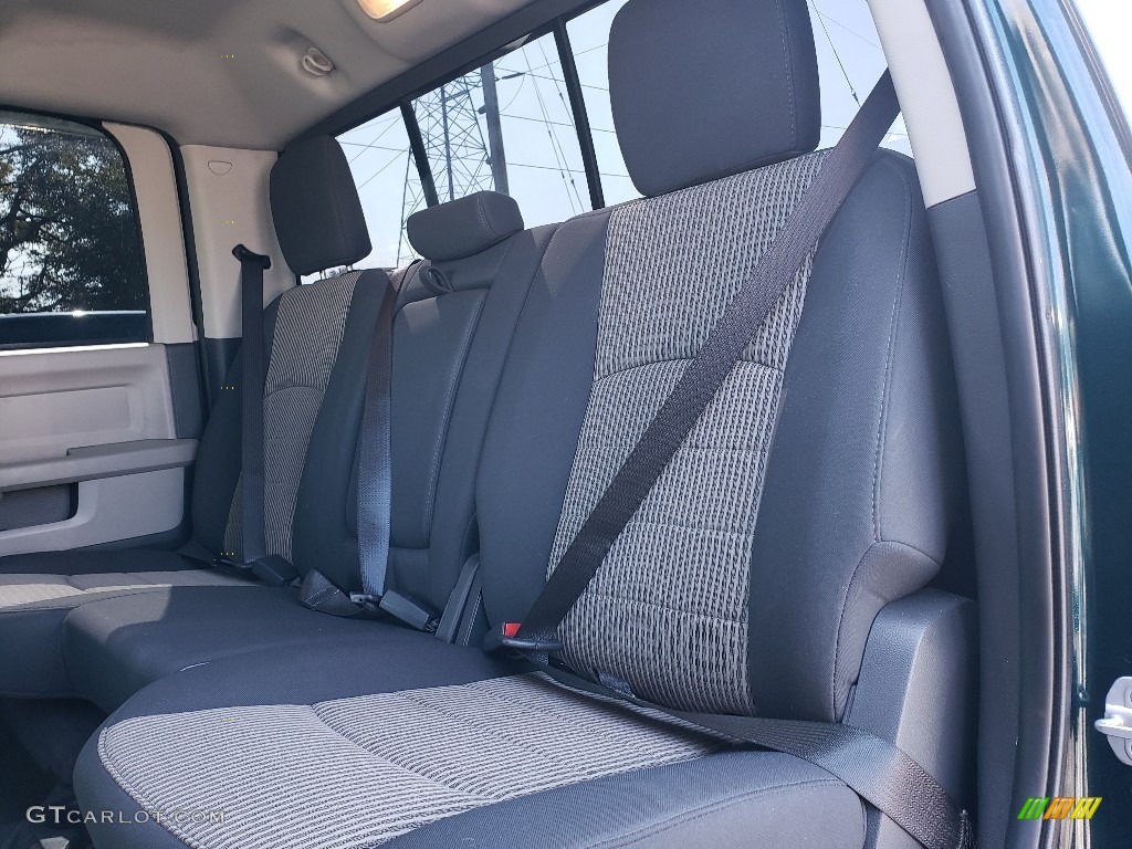 2011 Ram 1500 SLT Crew Cab 4x4 - Hunter Green Pearl / Dark Slate Gray/Medium Graystone photo #3