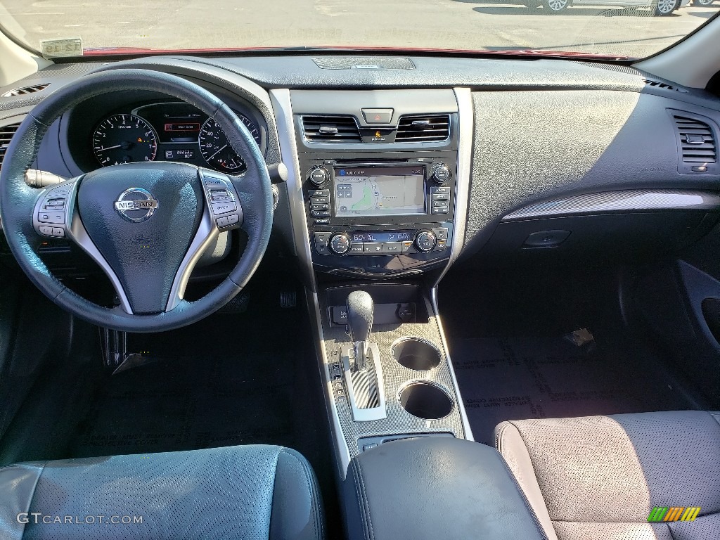 2015 Altima 2.5 SL - Cayenne Red / Charcoal photo #8