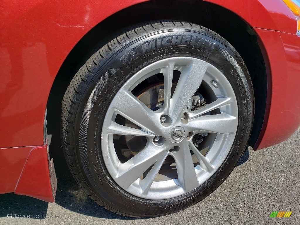 2015 Altima 2.5 SL - Cayenne Red / Charcoal photo #16