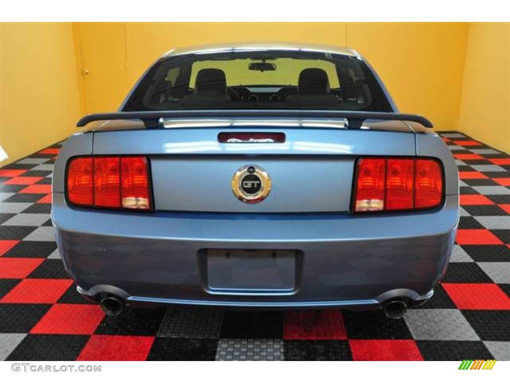 2005 Mustang GT Premium Coupe - Windveil Blue Metallic / Dark Charcoal photo #5