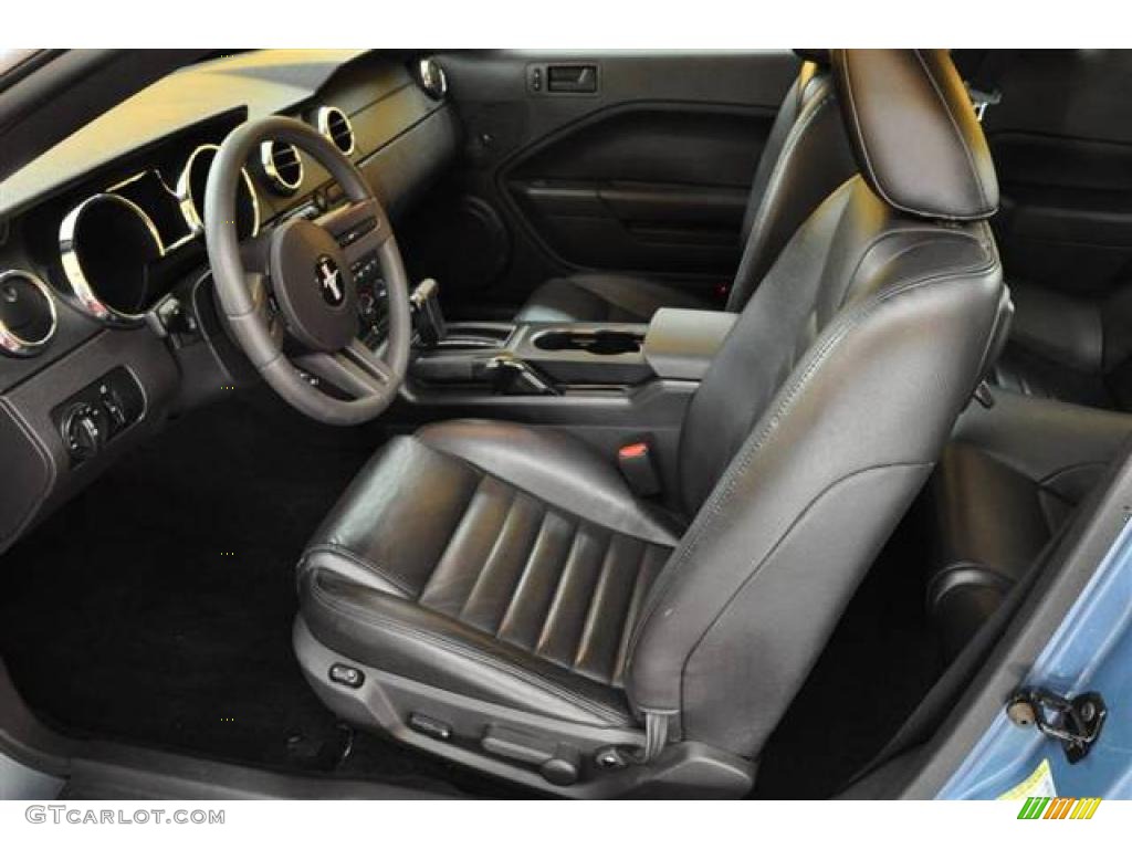 2005 Mustang GT Premium Coupe - Windveil Blue Metallic / Dark Charcoal photo #10