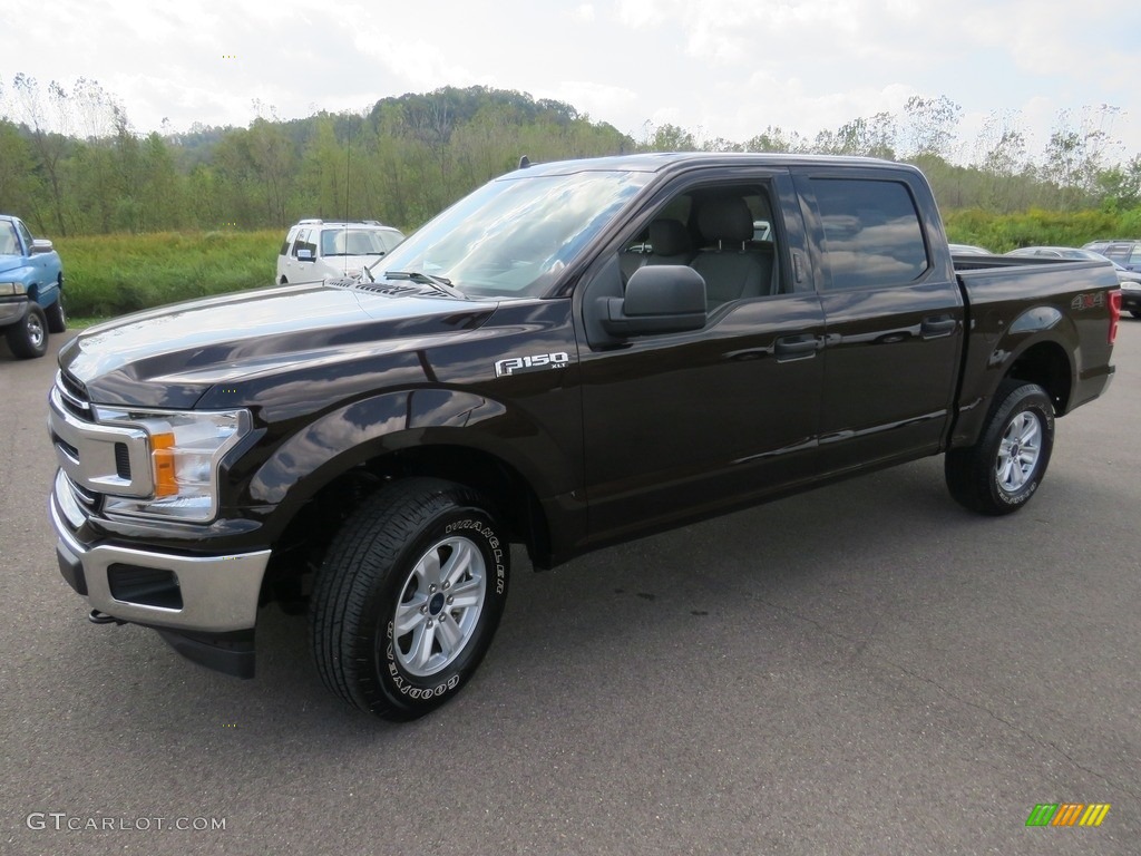 2019 F150 XLT SuperCrew 4x4 - Magma Red / Earth Gray photo #7