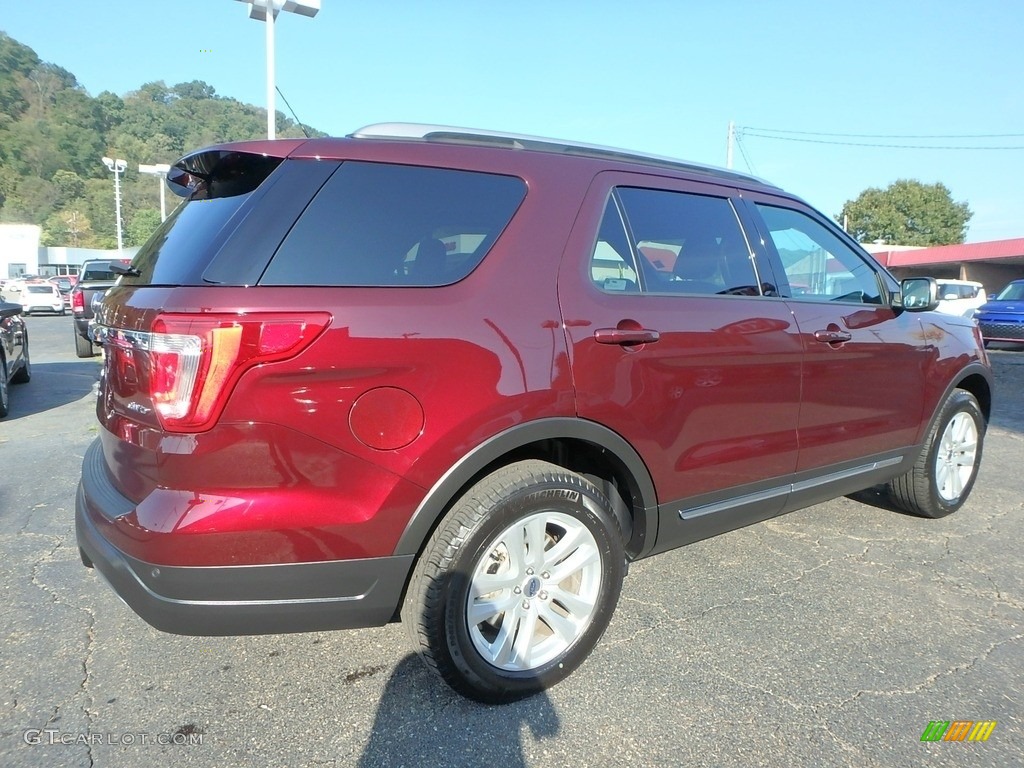 2019 Explorer XLT 4WD - Burgundy Velvet / Medium Black photo #2