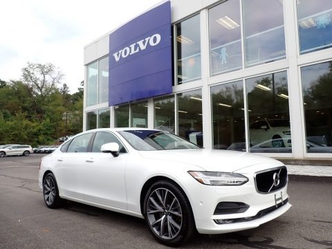 2018 Volvo S90 T6 AWD Momentum Data, Info and Specs