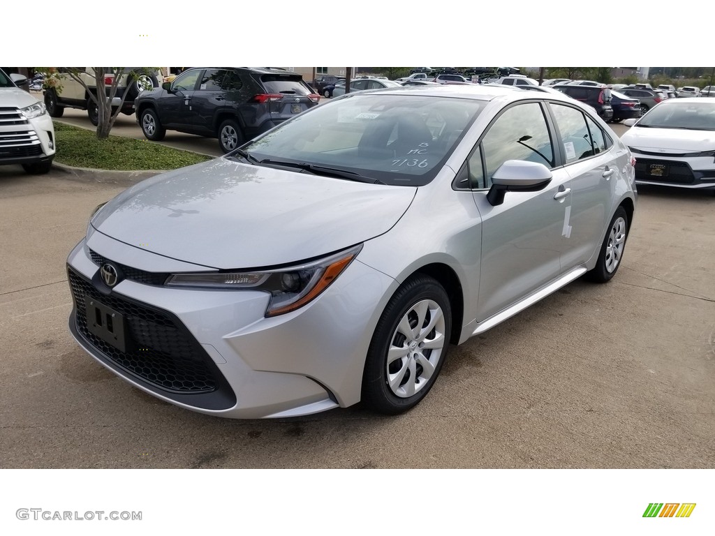 2020 Corolla LE - Classic Silver Metallic / Light Gray photo #1