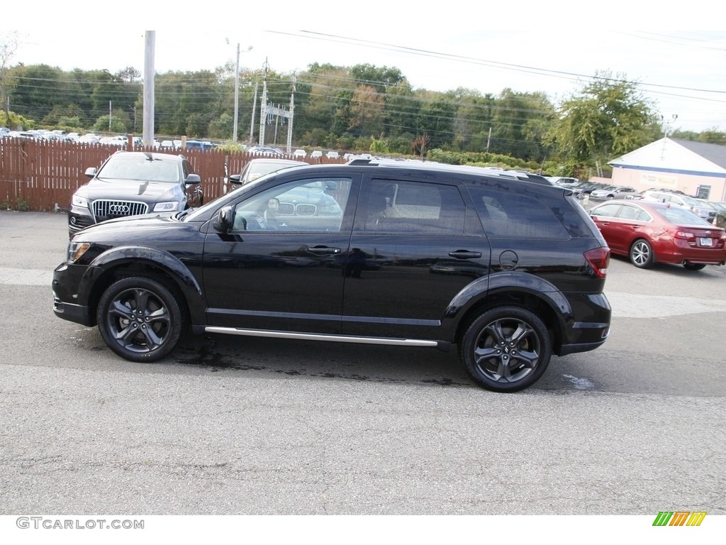 2018 Journey Crossroad AWD - Pitch Black / Black photo #8