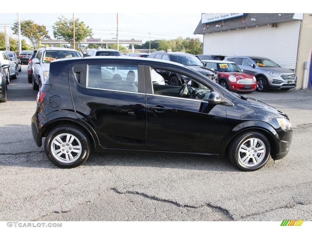 2012 Sonic LT Hatch - Black / Jet Black/Dark Titanium photo #4