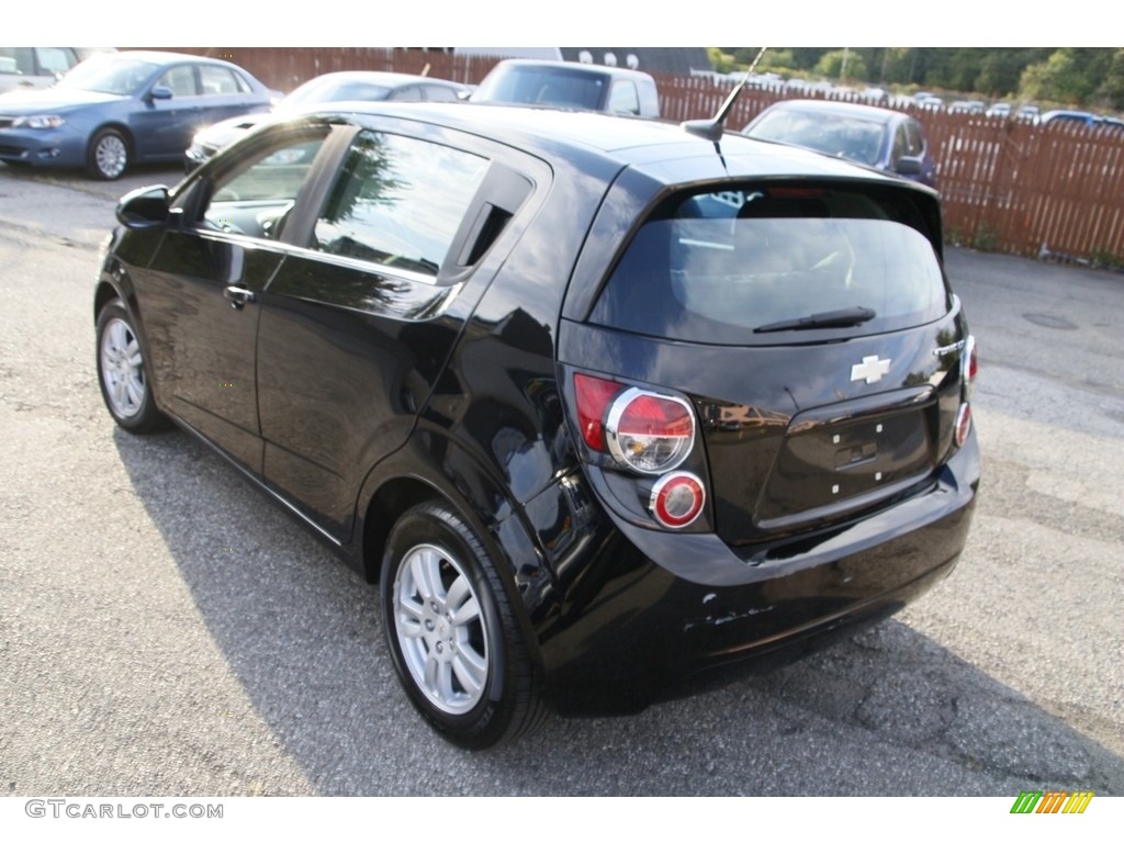 2012 Sonic LT Hatch - Black / Jet Black/Dark Titanium photo #7