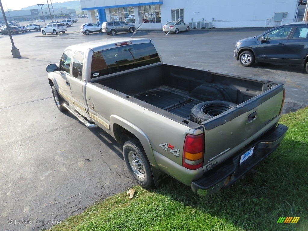 2002 Silverado 2500 LS Extended Cab 4x4 - Medium Charcoal Gray Metallic / Graphite photo #16