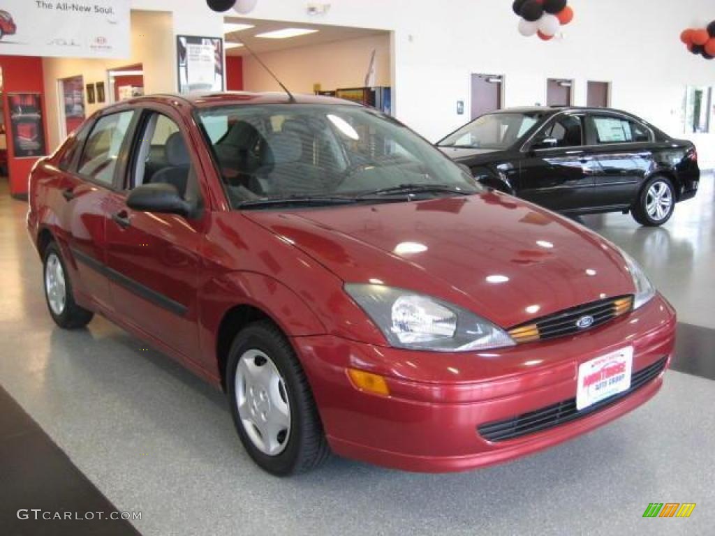 2003 Focus LX Sedan - Sangria Red Metallic / Medium Graphite photo #3