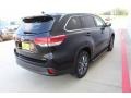 2019 Midnight Black Metallic Toyota Highlander XLE  photo #8