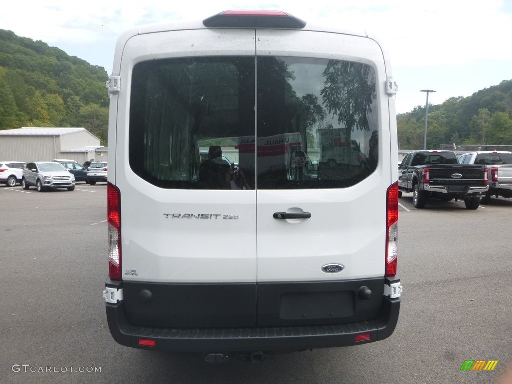 2019 Transit Van 250 MR Long - Oxford White / Charcoal black photo #7