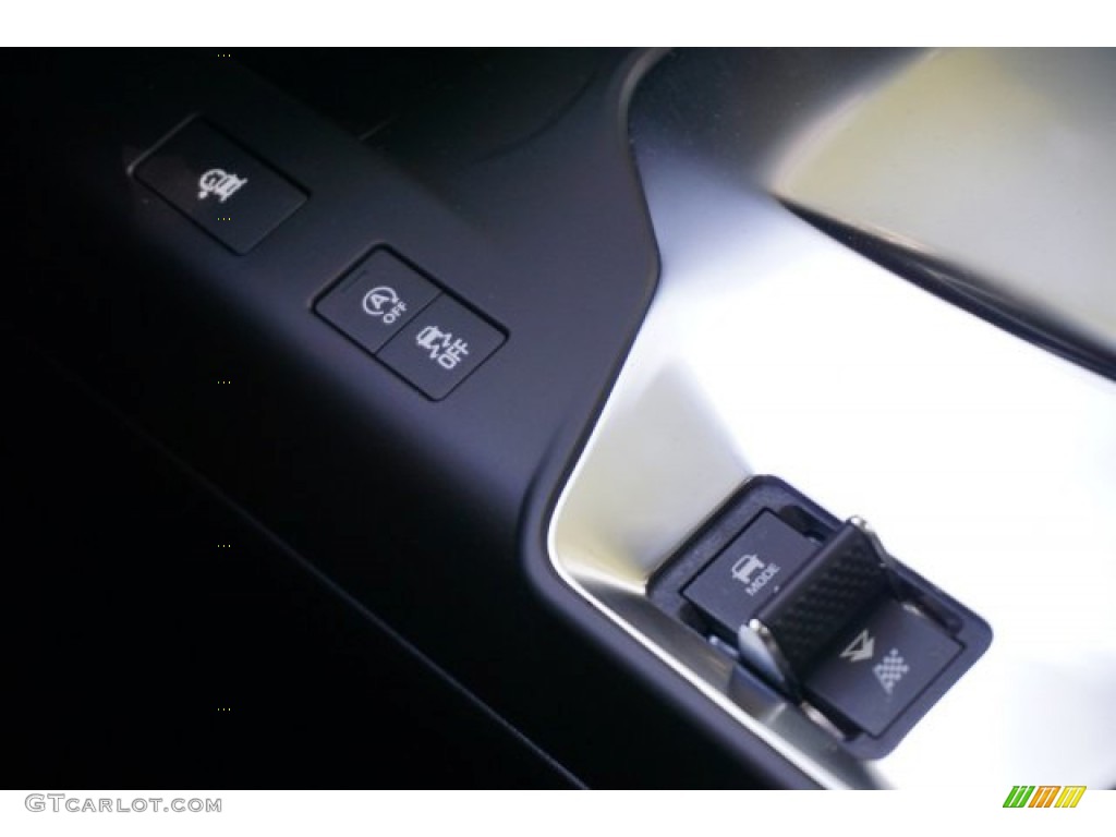 2020 Jaguar E-PACE Standard E-PACE Model Controls Photo #135463376
