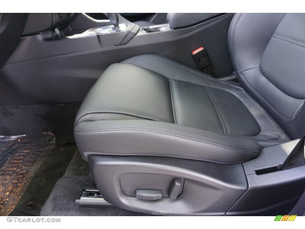 2020 Jaguar E-PACE Standard E-PACE Model Front Seat Photo #135463512