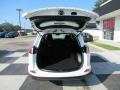 Super White - RAV4 LE Photo No. 5