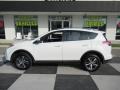 Super White - RAV4 XLE Photo No. 1