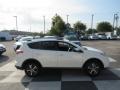 Super White - RAV4 XLE Photo No. 3