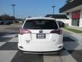 Super White - RAV4 XLE Photo No. 4