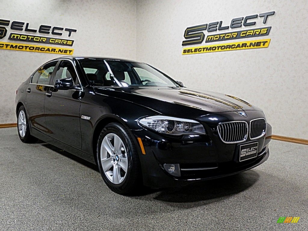 2013 5 Series 528i xDrive Sedan - Jet Black / Venetian Beige photo #3