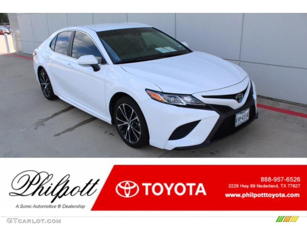 2018 Camry SE - Super White / Black photo #1