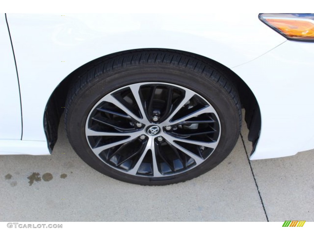 2018 Camry SE - Super White / Black photo #8