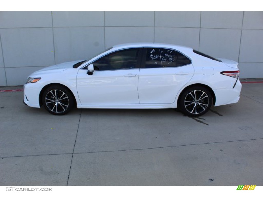 2018 Camry SE - Super White / Black photo #9