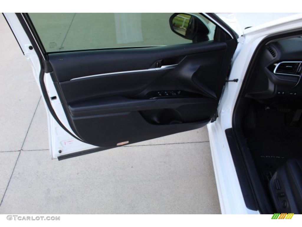 2018 Camry SE - Super White / Black photo #10