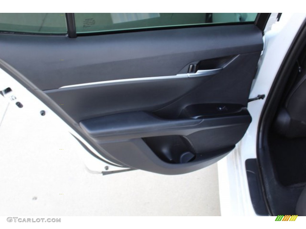 2018 Camry SE - Super White / Black photo #22