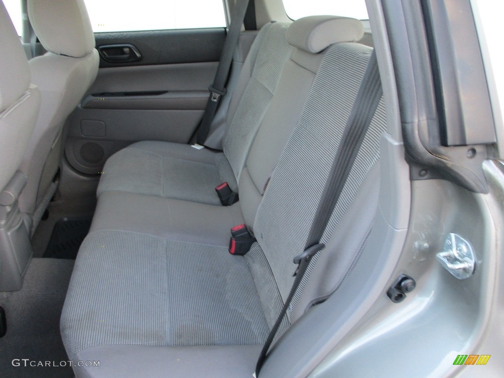 2006 Forester 2.5 X - Crystal Gray Metallic / Graphite Gray photo #13