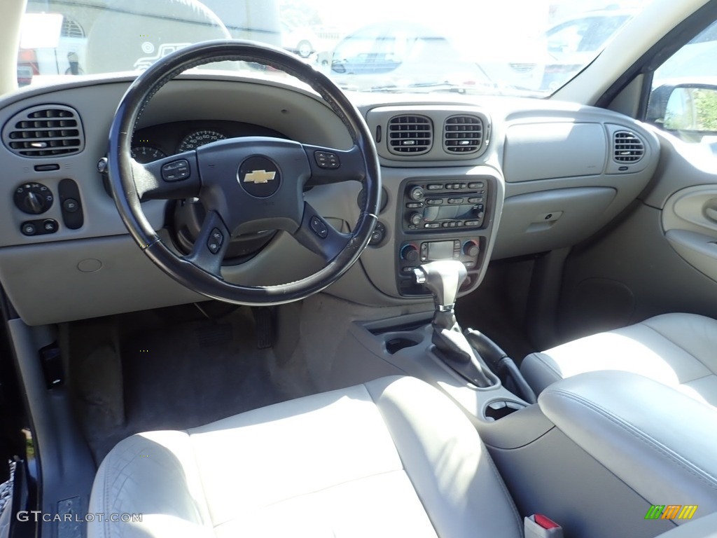 2008 TrailBlazer LT 4x4 - Black / Light Gray photo #9
