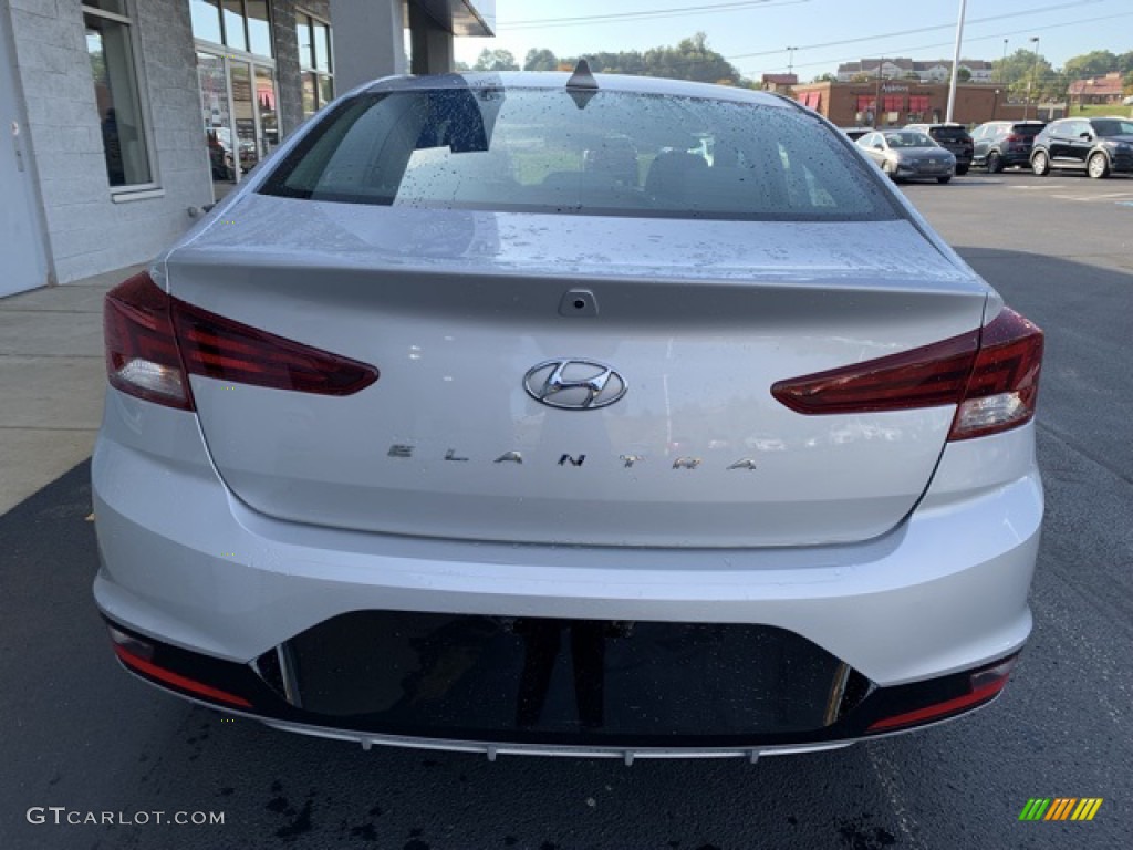 2019 Elantra SEL - Symphony Silver / Gray photo #5