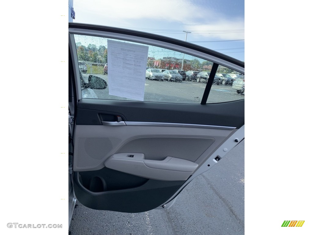 2019 Elantra SEL - Symphony Silver / Gray photo #24