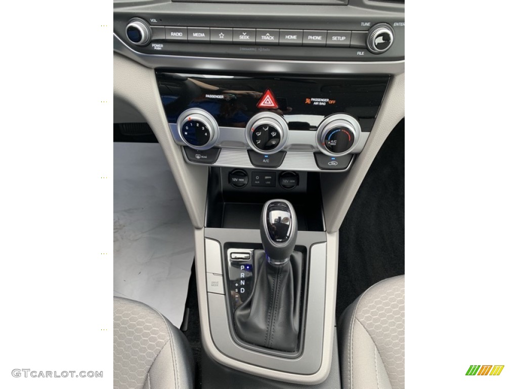 2019 Elantra SEL - Symphony Silver / Gray photo #35
