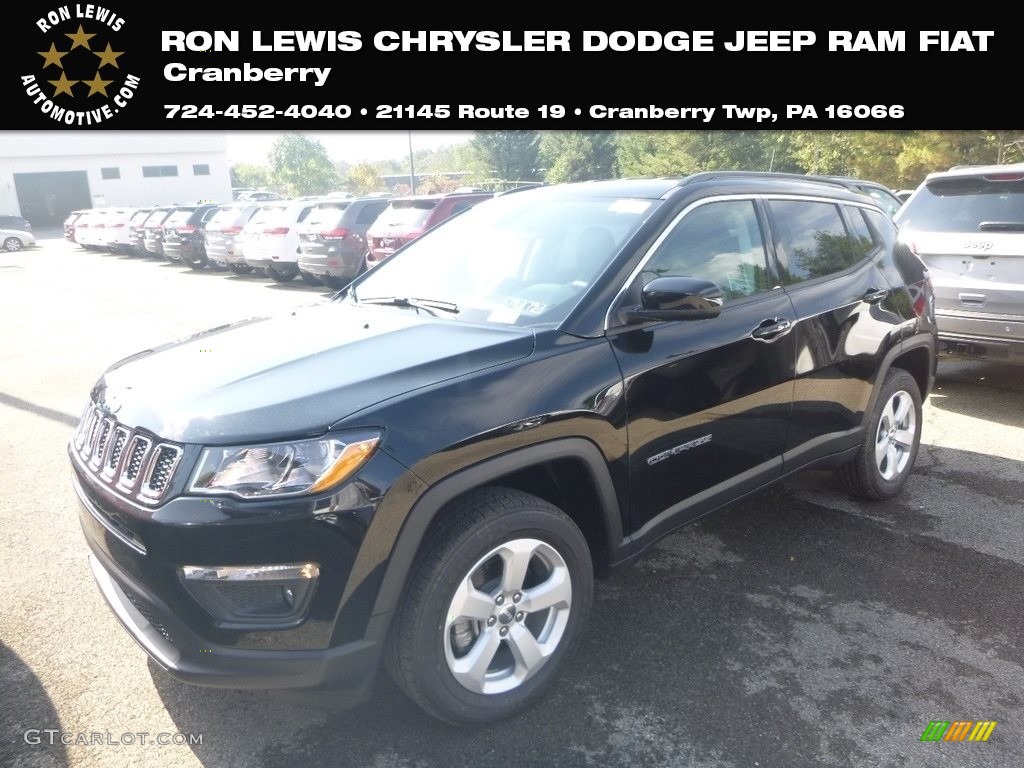 2020 Compass Latitude 4x4 - Diamond Black Crystal Pearl / Black photo #1