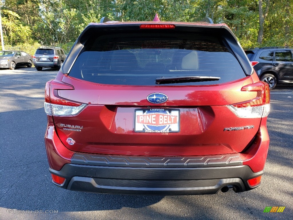 2020 Forester 2.5i Premium - Crimson Red Pearl / Gray photo #5