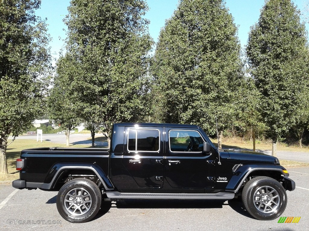 2020 Gladiator Overland 4x4 - Black / Black/Dark Saddle photo #5