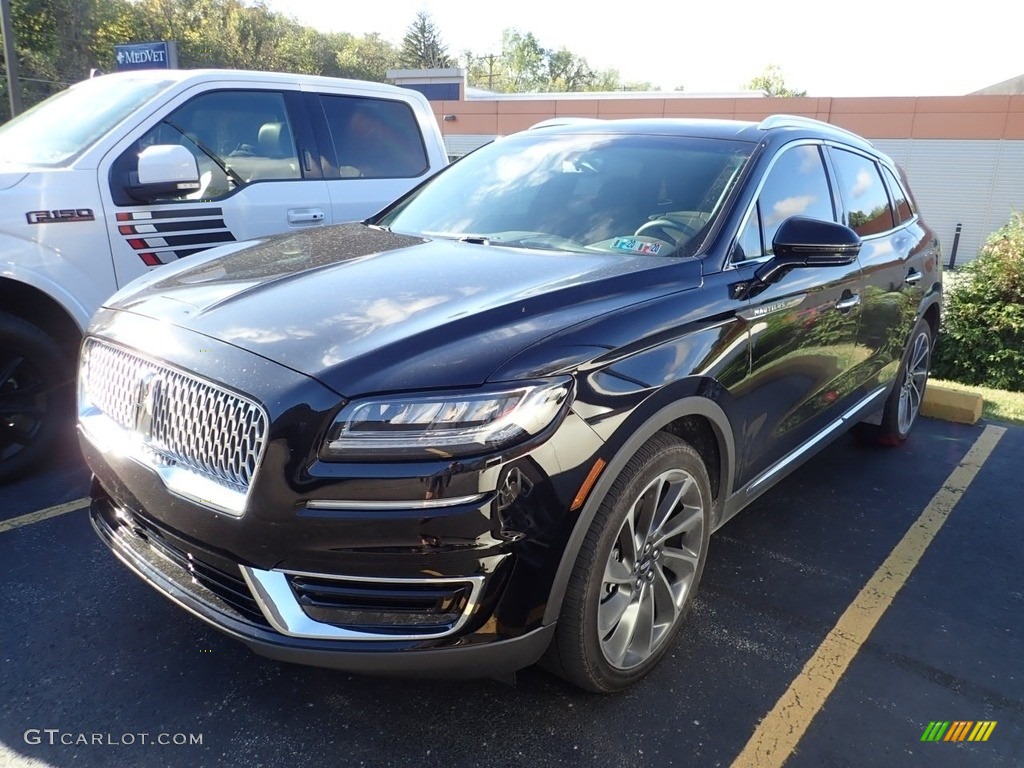 Infinite Black 2019 Lincoln Nautilus Reserve AWD Exterior Photo #135506306