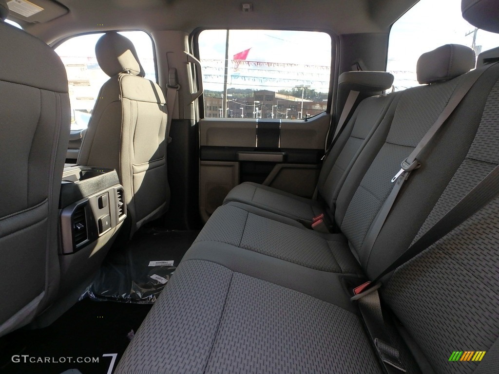 2019 F150 XLT SuperCrew 4x4 - Oxford White / Earth Gray photo #14