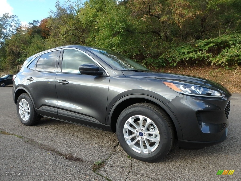 Magnetic Metallic 2020 Ford Escape SE 4WD Exterior Photo #135509732