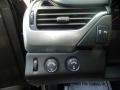 Black - Tahoe LS 4WD Photo No. 21