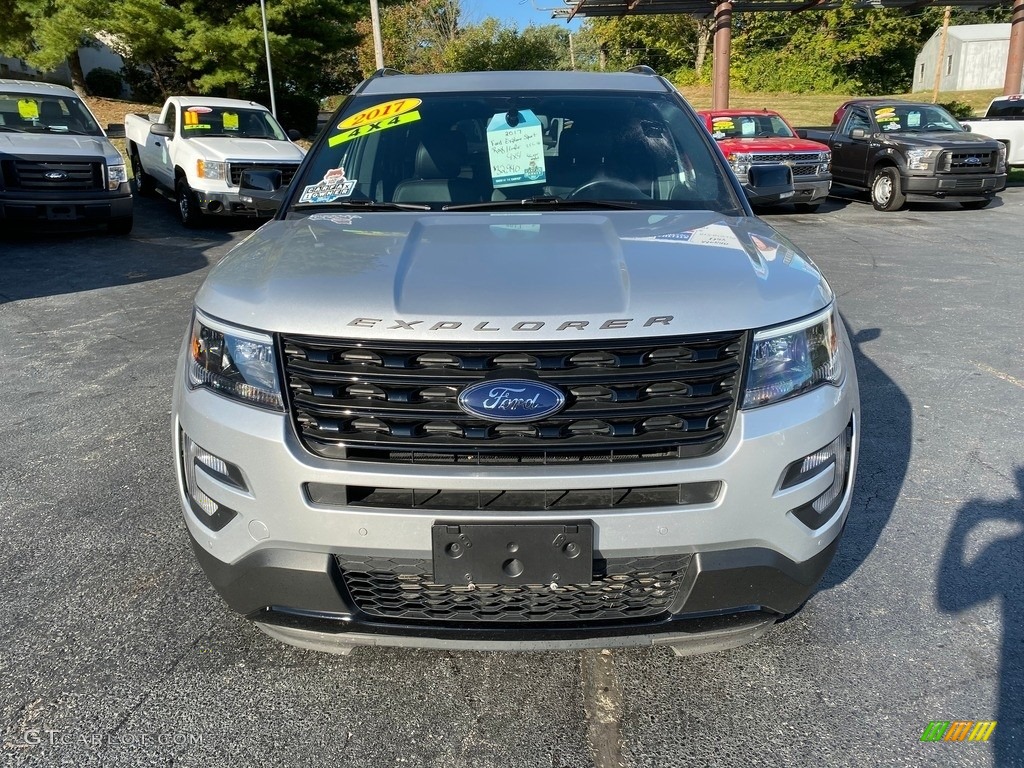 2017 Explorer Sport 4WD - Ingot Silver / Ebony Black photo #3