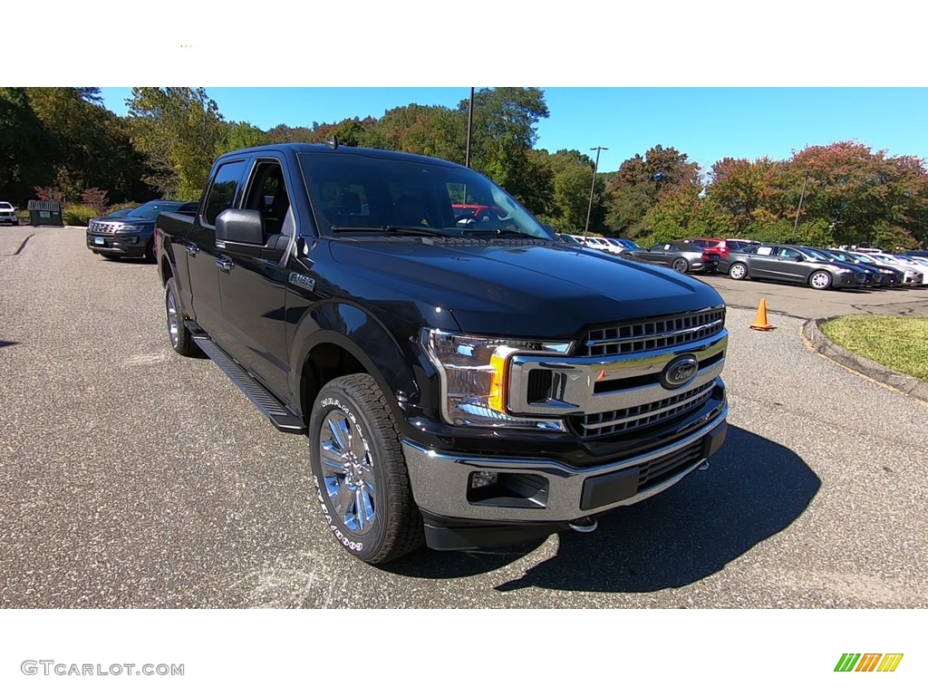 2019 F150 XLT SuperCrew 4x4 - Agate Black / Earth Gray photo #1