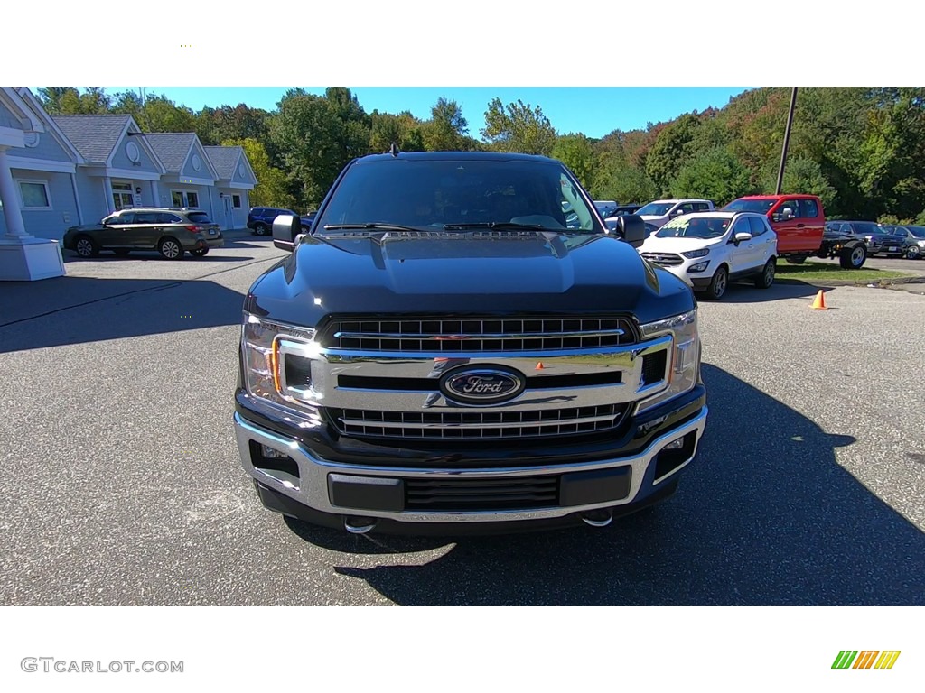 2019 F150 XLT SuperCrew 4x4 - Agate Black / Earth Gray photo #2