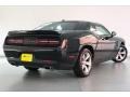 Pitch Black - Challenger SXT Photo No. 16